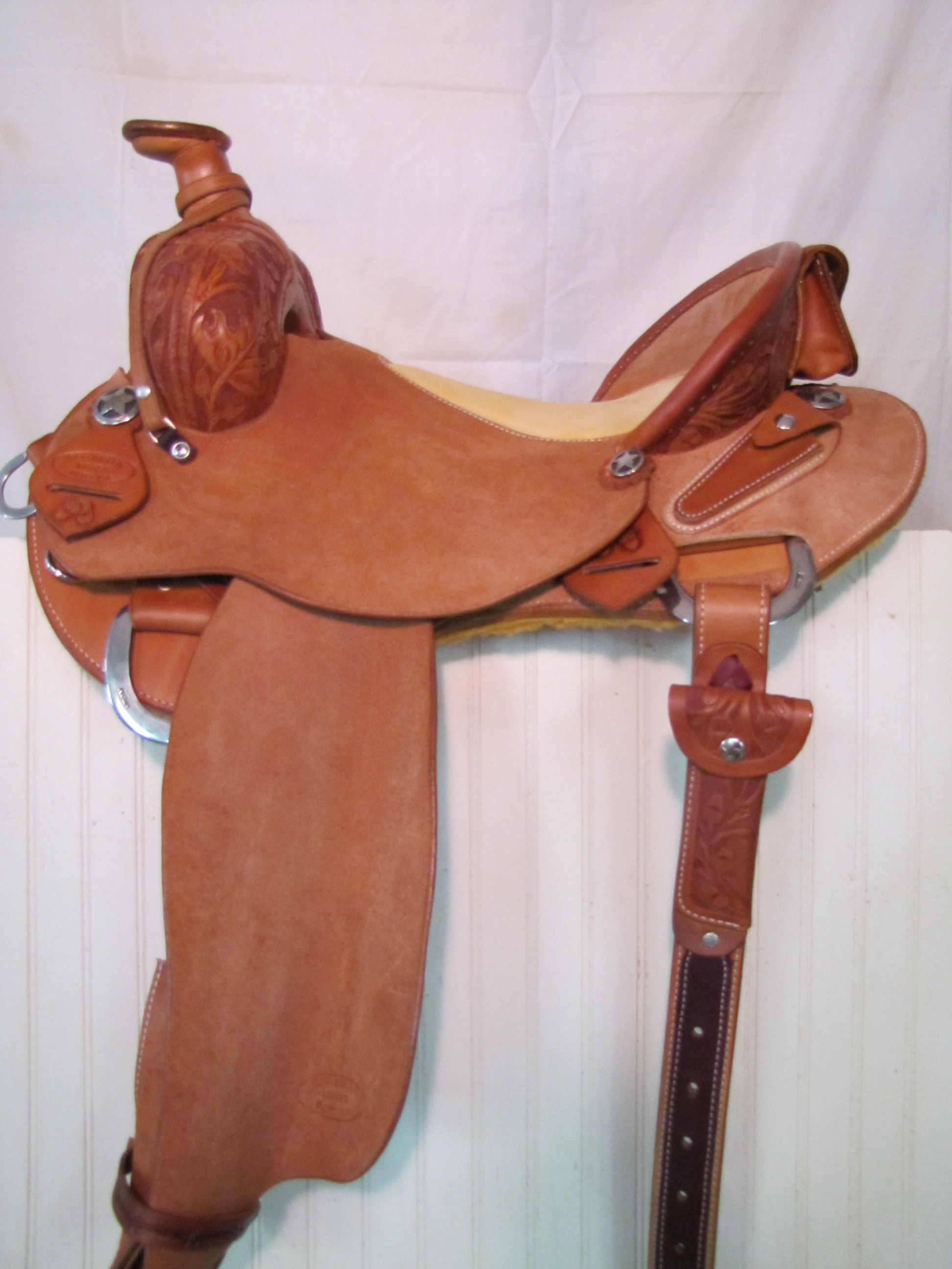 Click for more saddles!